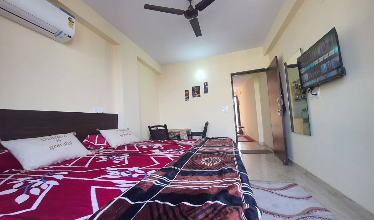 Single Room for Rent in Lajpat Nagar, Delhi