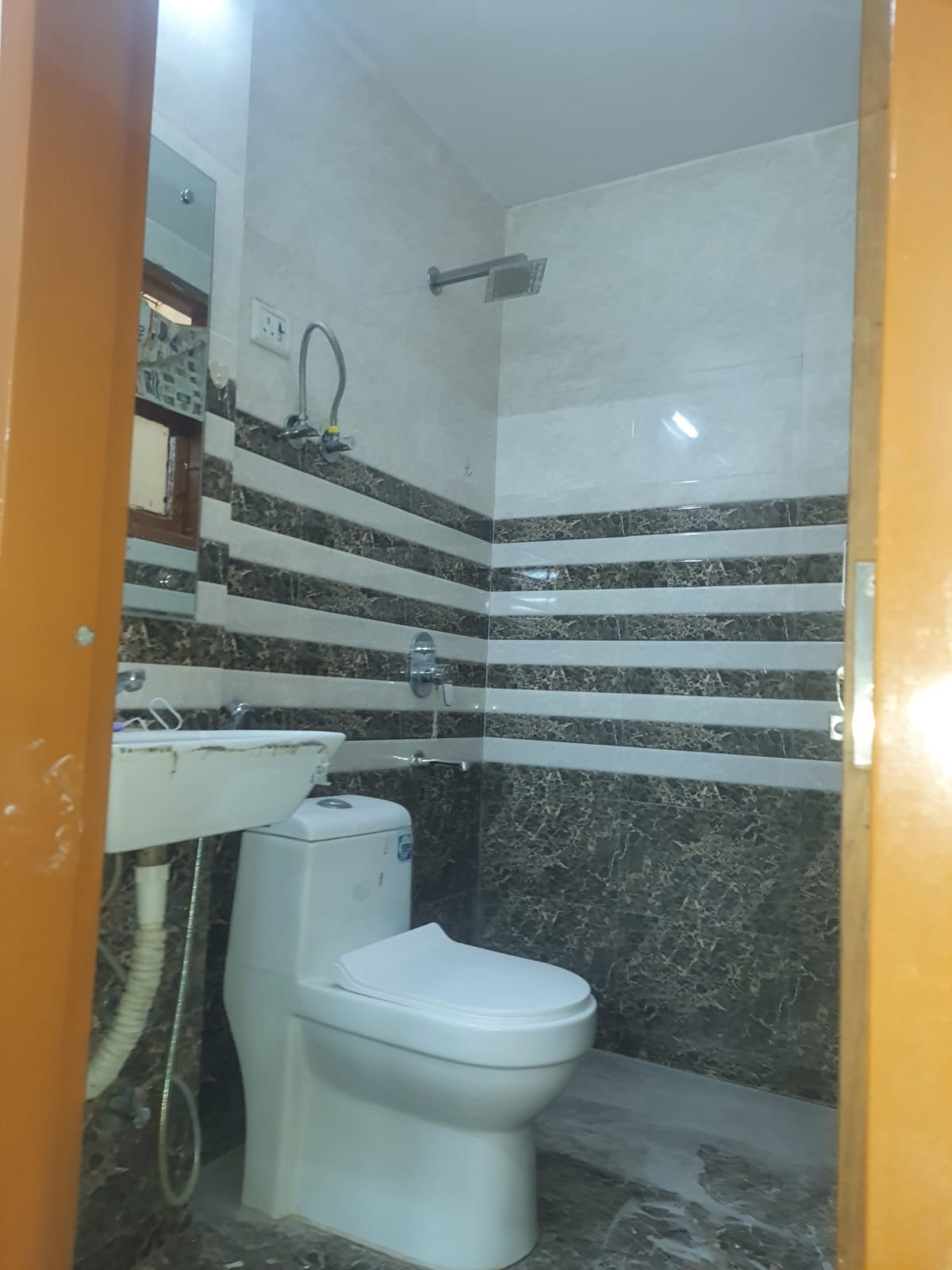 Single room for rent in Deoli South Delhi